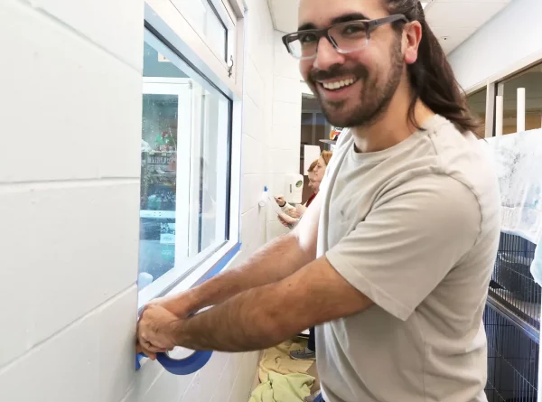 News-Journal Reporter Volunteers For a Day at Flagler Humane Society